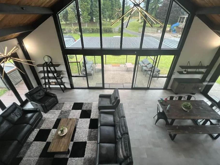 The Clubhouse Villa แฮมิลตัน ภายนอก รูปภาพ