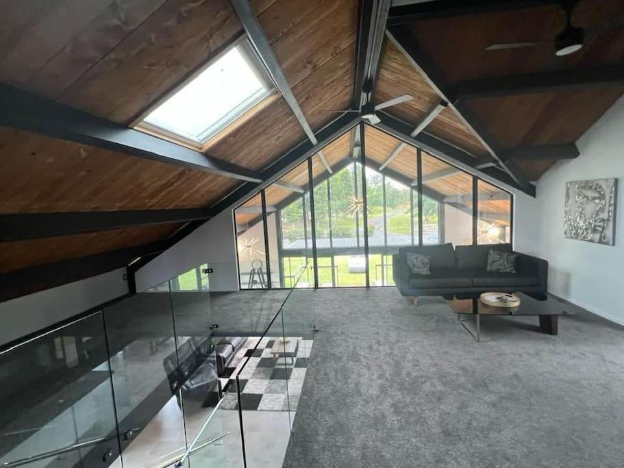 The Clubhouse Villa แฮมิลตัน ภายนอก รูปภาพ